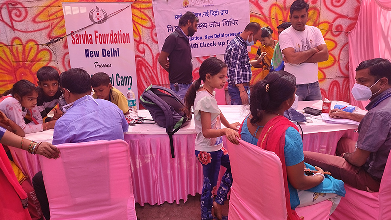 Free Health Check-up Camp @ Peshwa Road, Gole Market